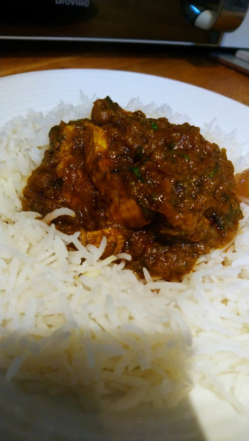 Tandoori chicken pakora/Balti chicken (bhuna)