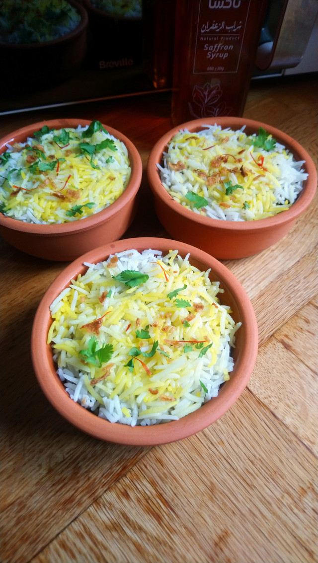 Clay pot chicken biryani